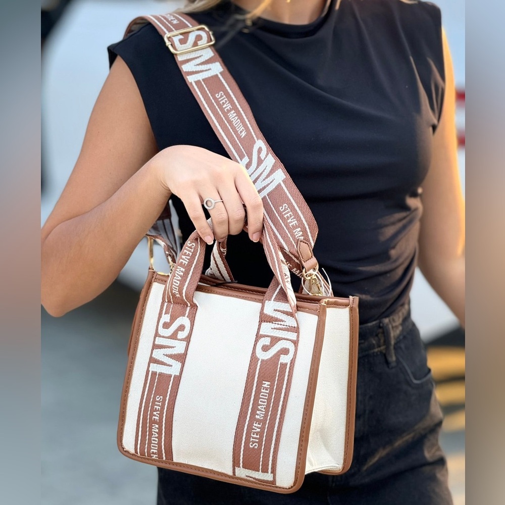 Steve Madden Bwebber crossbody handbag